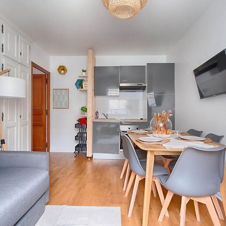 Appartement Near To Saint Lazare - 6P Paris Exteriör bild