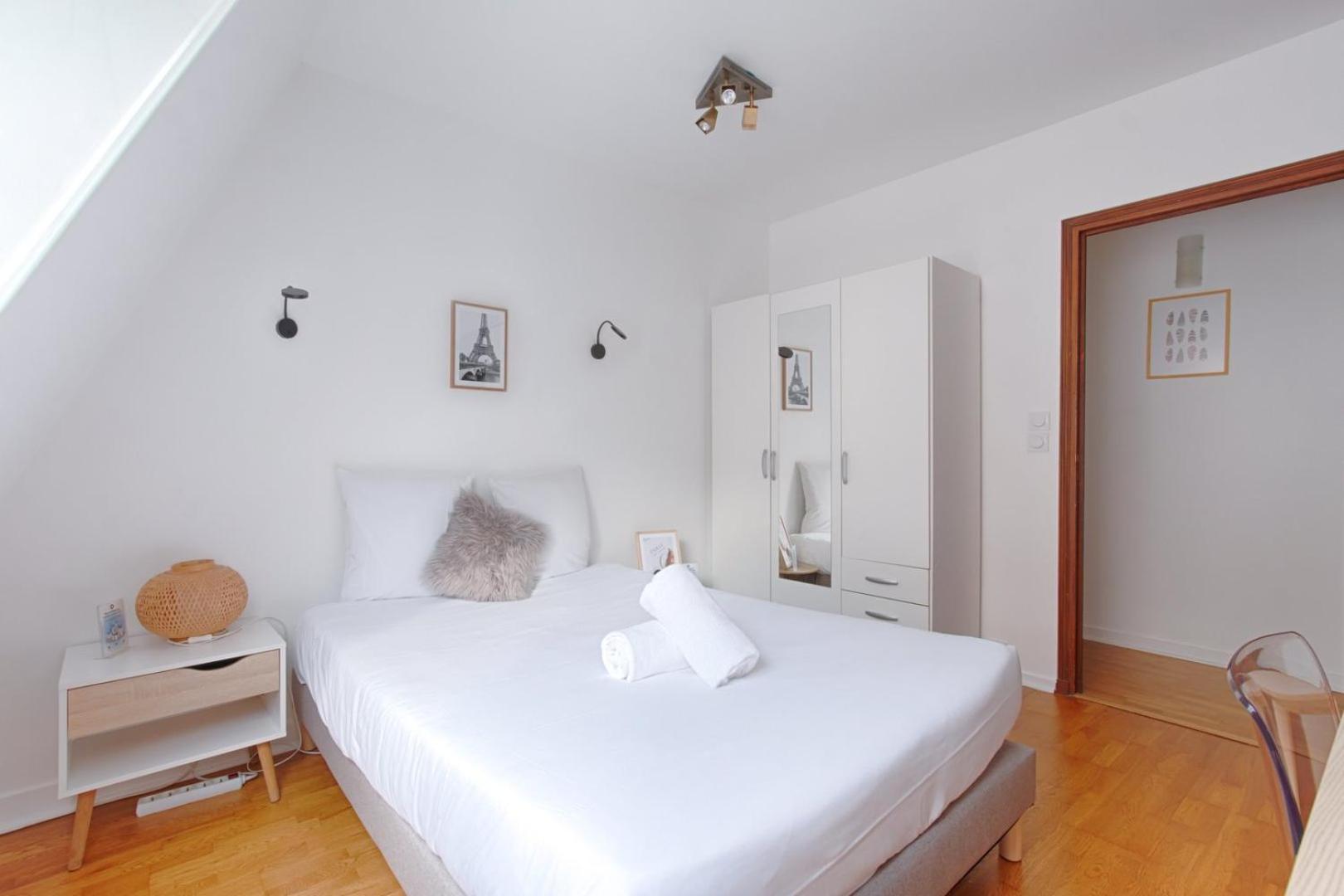 Appartement Near To Saint Lazare - 6P Paris Exteriör bild